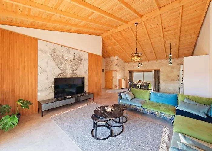 Ader Villa 6